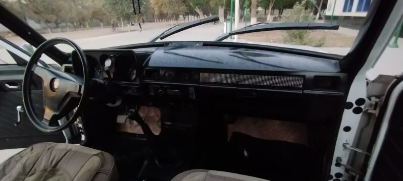 Gaz 24 1990 - 27 000 TMT - Gyzylarbat - img 2