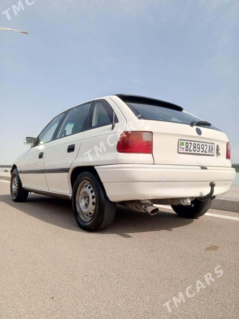 Opel Astra 1994 - 38 000 TMT - Гаудан "А" - img 2