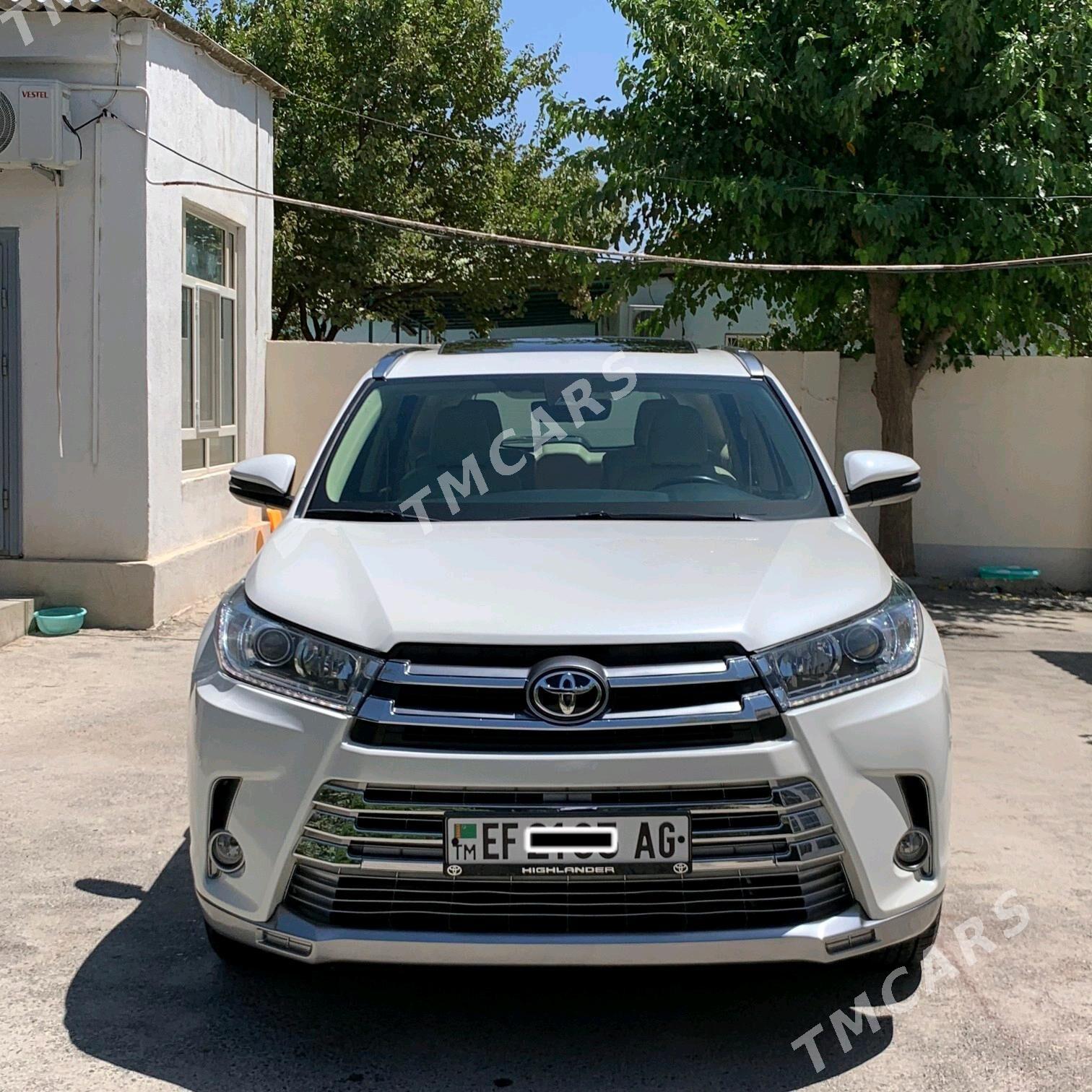 Toyota Highlander 2018 - 495 000 TMT - Aşgabat - img 2