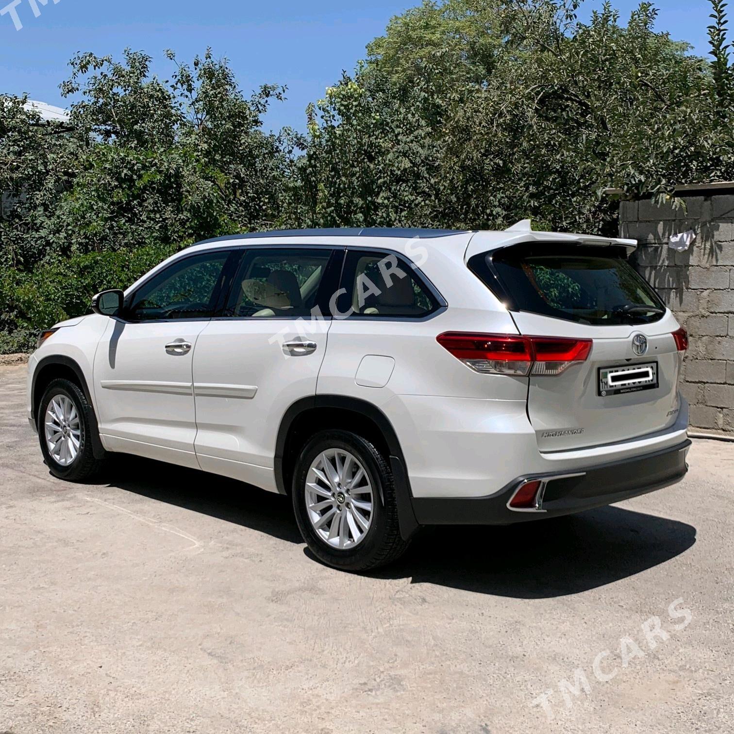 Toyota Highlander 2018 - 495 000 TMT - Aşgabat - img 6
