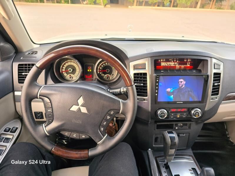 Mitsubishi Pajero 2015 - 305 000 TMT - Aşgabat - img 8