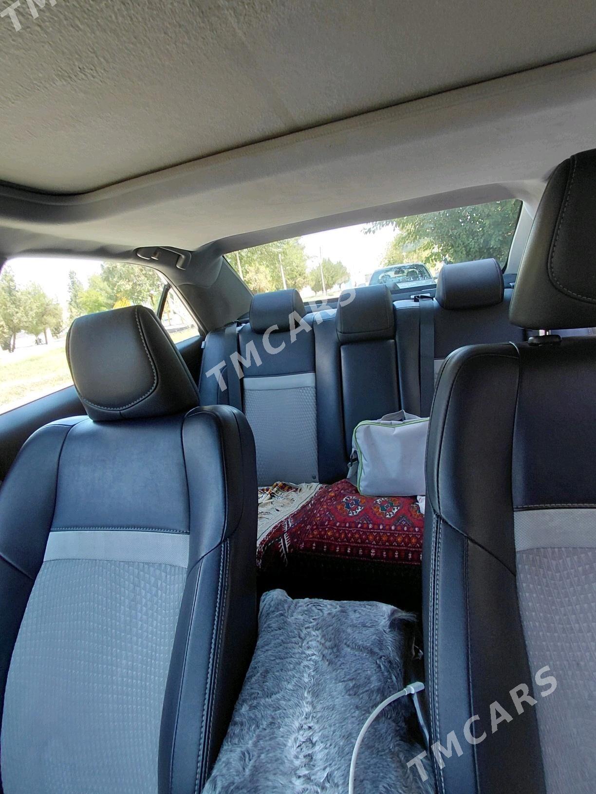 Toyota Camry 2012 - 230 000 TMT - Ашхабад - img 5