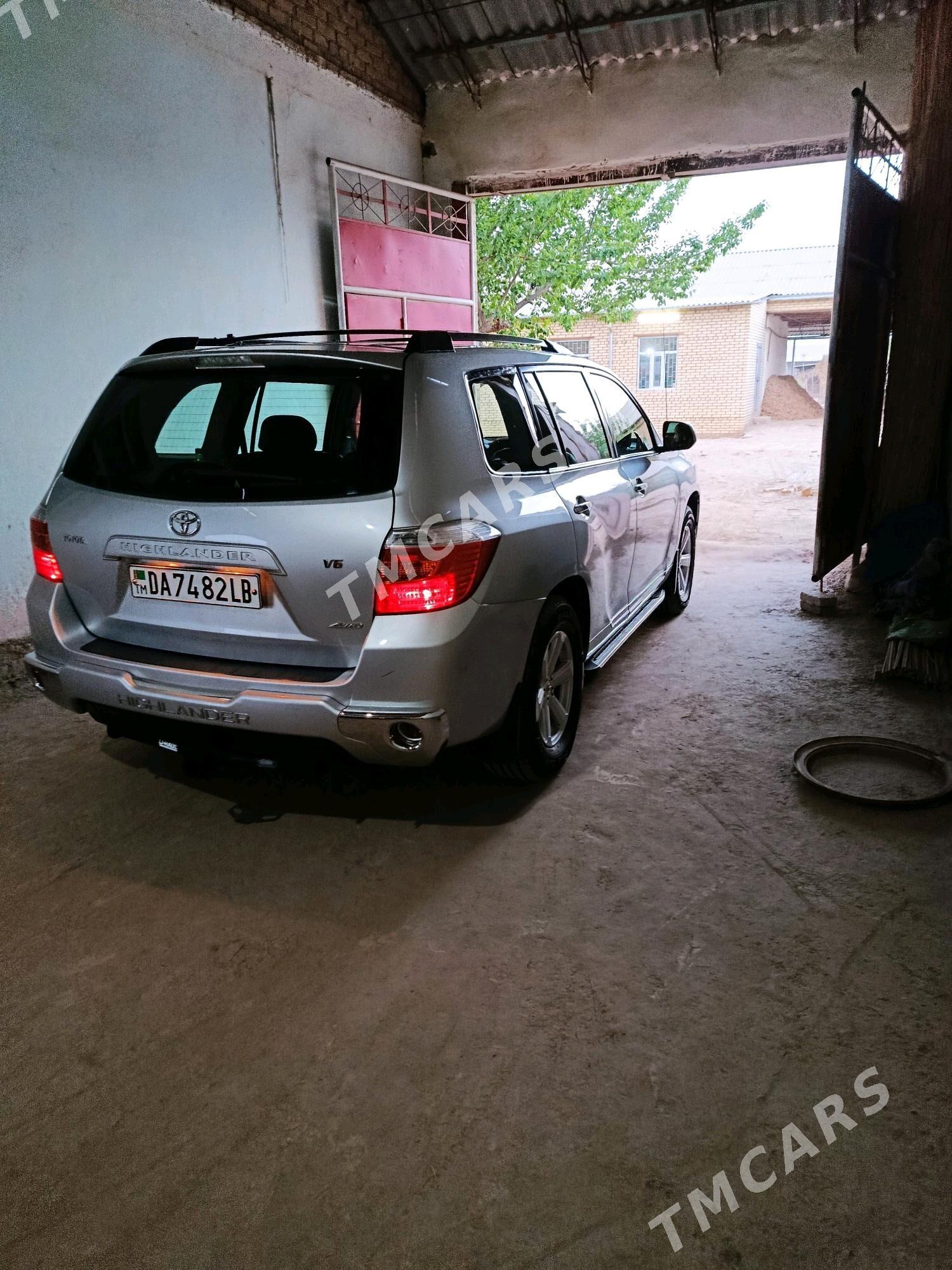 Toyota Highlander 2008 - 250 000 TMT - Halaç - img 2