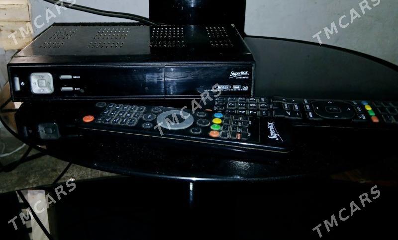 42 LG telewizor +tuner+podstaw - Aşgabat - img 2