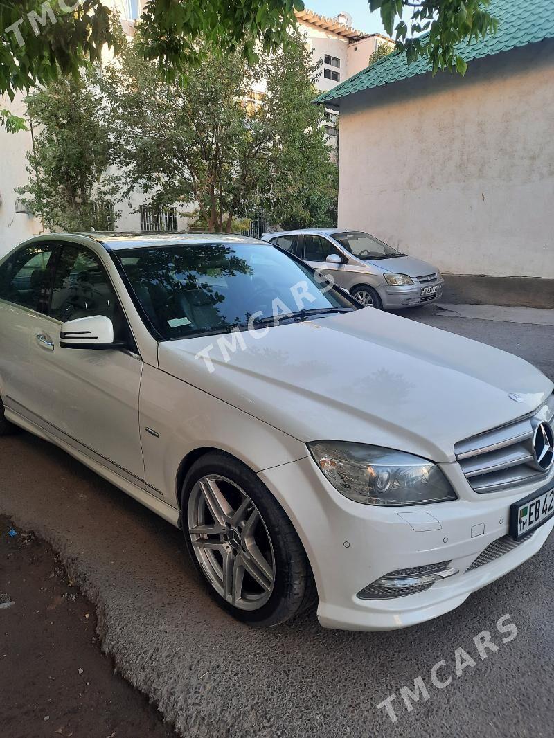 Mercedes-Benz C300 2011 - 190 000 TMT - Ашхабад - img 5