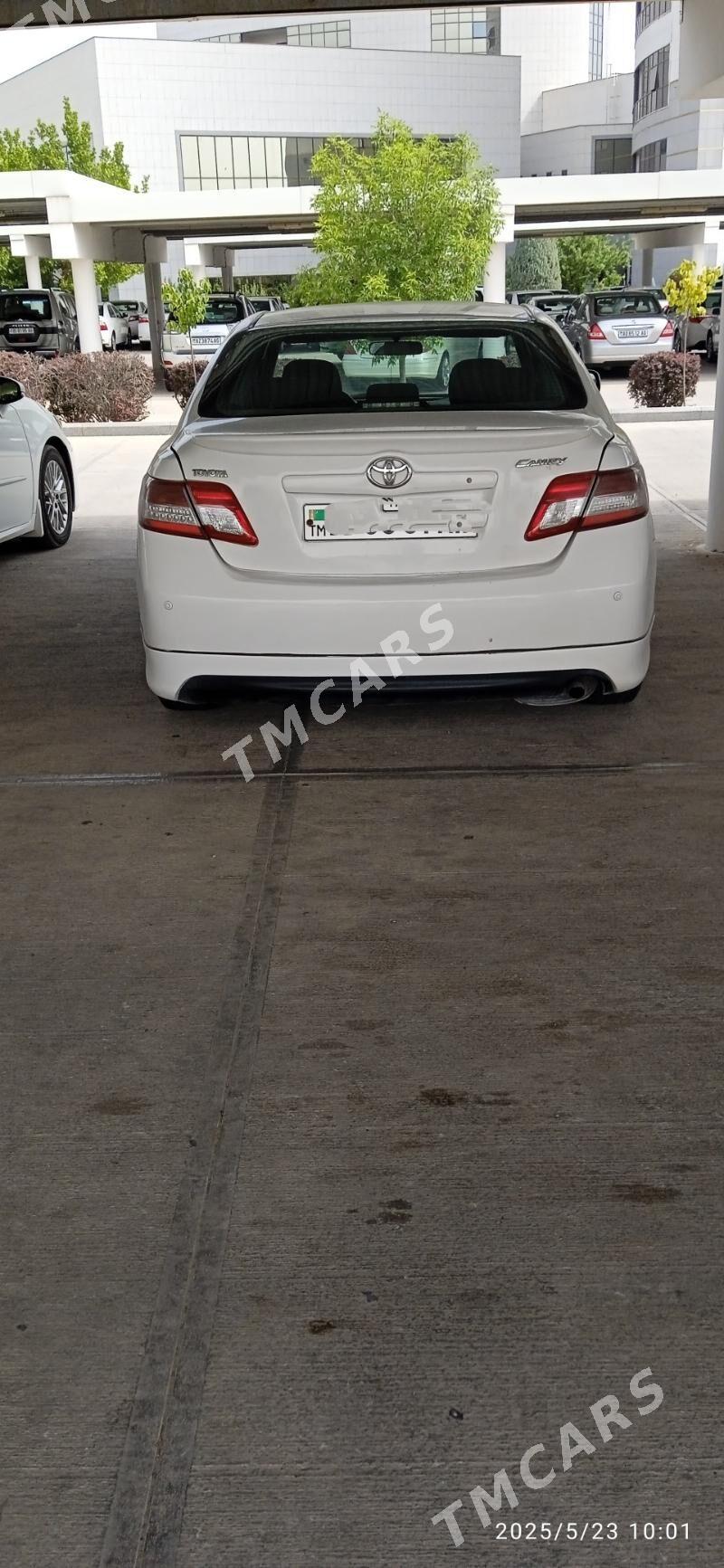 Toyota Camry 2011 - 145 000 TMT - Гёкдепе - img 2