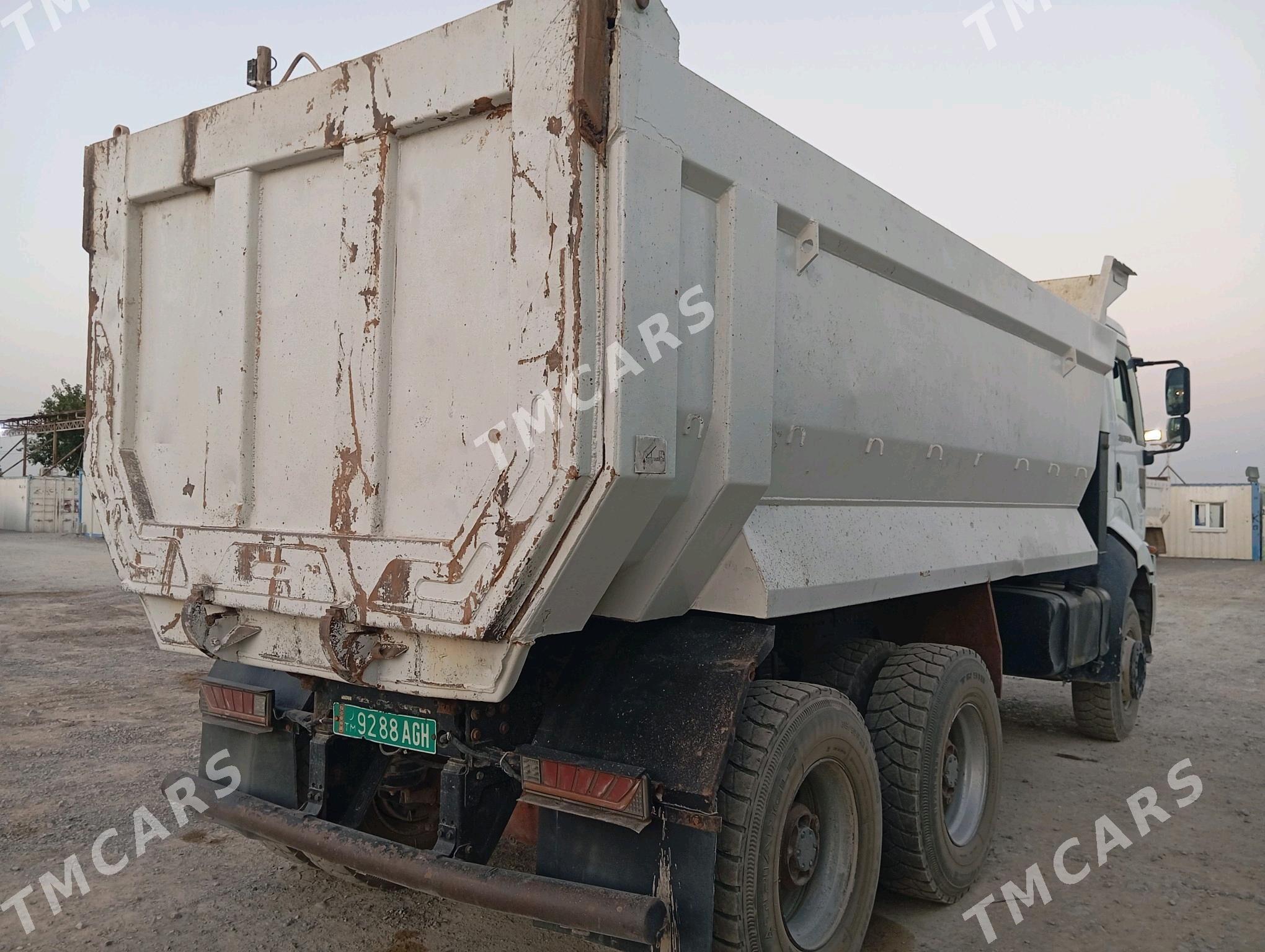 Ford Cargo 3535D 2014 - 600 000 TMT - Херрикгала - img 4