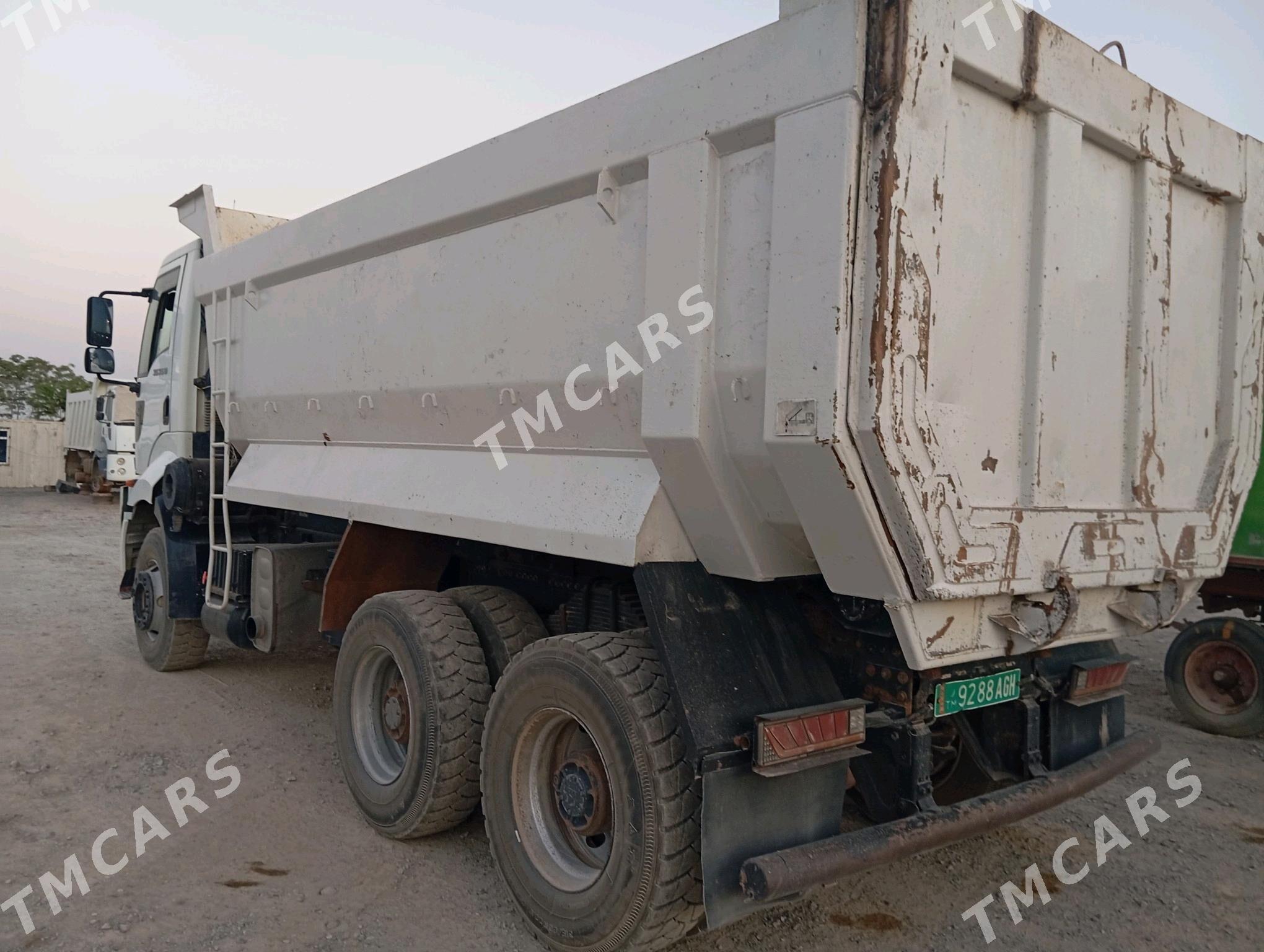 Ford Cargo 3535D 2014 - 600 000 TMT - Херрикгала - img 5