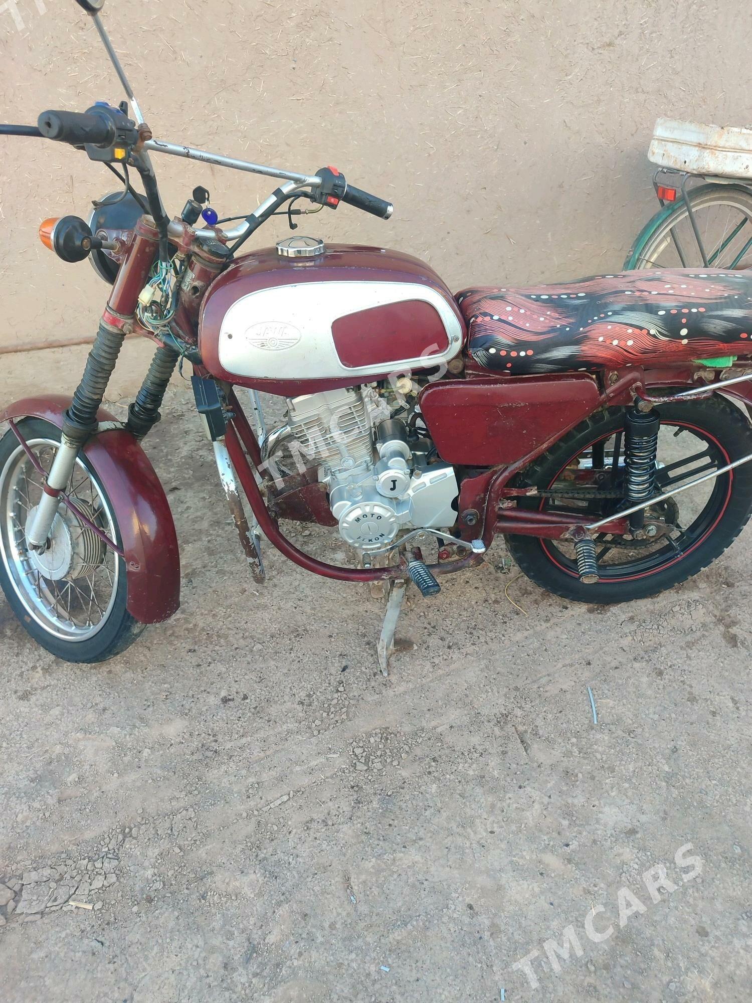 Jawa 300 2005 - 12 000 TMT - Акдепе - img 4