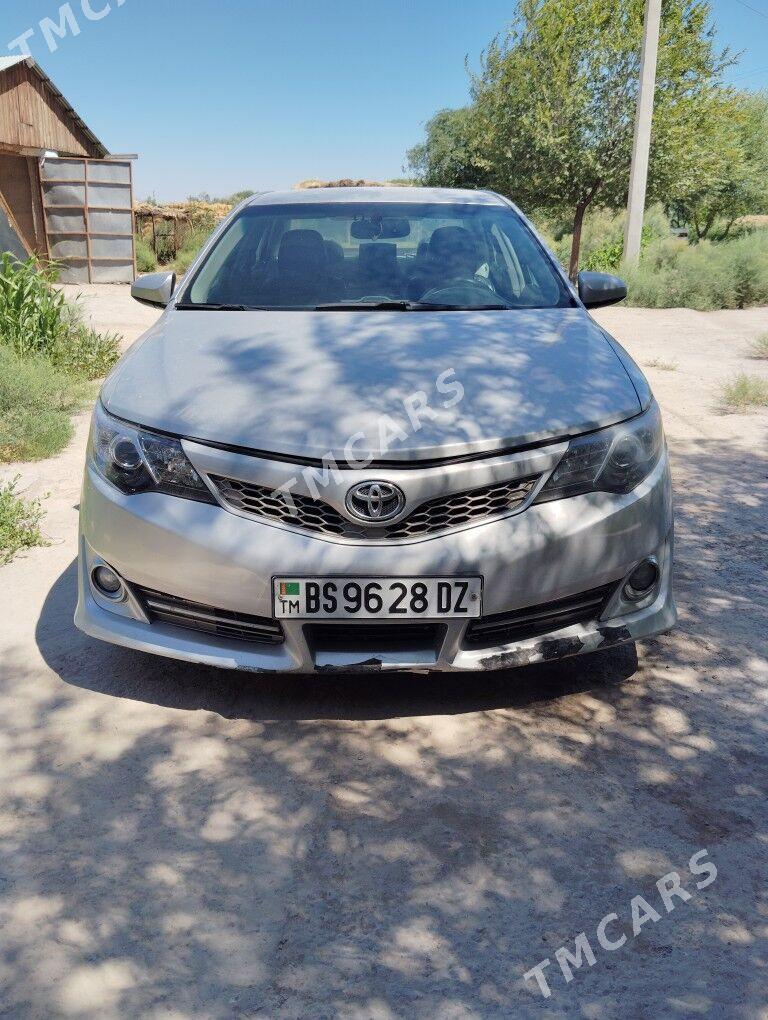 Toyota Camry 2013 - 180 000 TMT - Köneürgenç - img 7