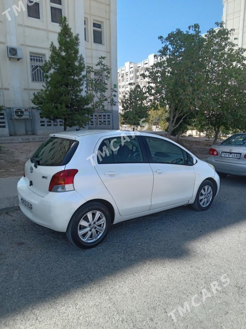 Toyota Yaris 2010 - 115 000 TMT - Aşgabat - img 2