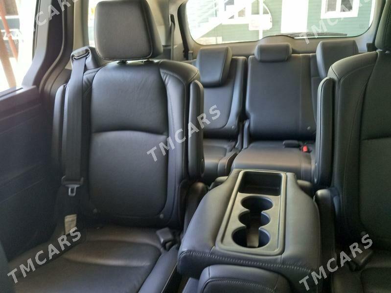 Honda Odyssey 2021 - 475 000 TMT - Ýalkym - img 4