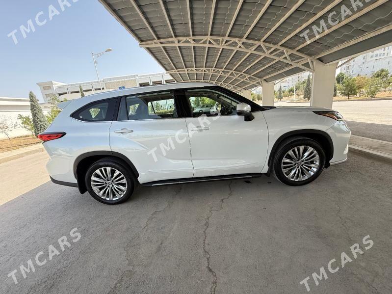 Toyota Highlander 2022 - 735 000 TMT - Aşgabat - img 4