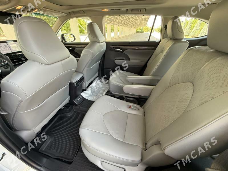 Toyota Highlander 2022 - 735 000 TMT - Aşgabat - img 8