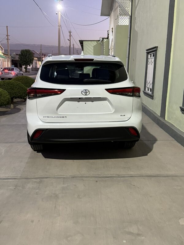 Toyota Highlander 2021 - 580 000 TMT - Aşgabat - img 2