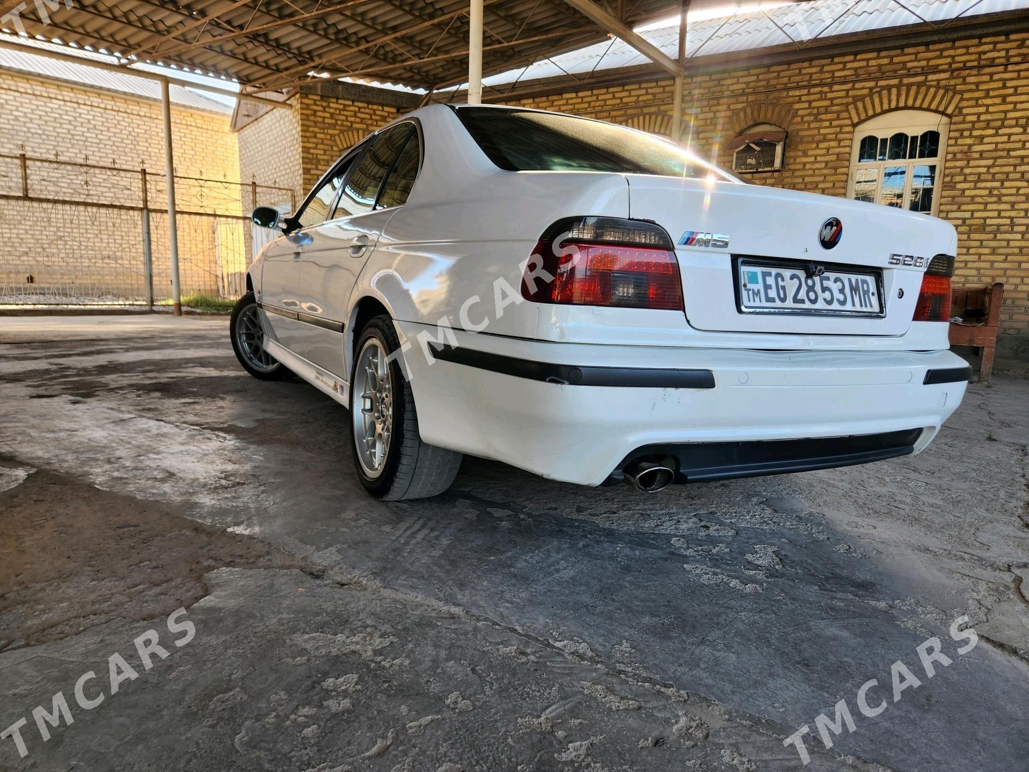 BMW E39 1998 - 90 000 TMT - Murgap - img 5