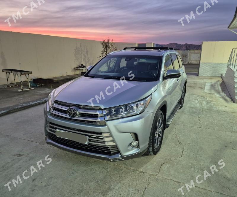 Toyota Highlander 2019 - 445 000 TMT - Туркменбаши - img 4