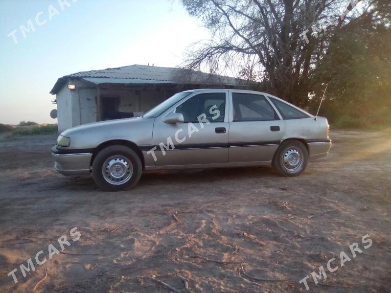 Opel Vectra 1993 - 25 000 TMT - Гороглы (Тагта) - img 4