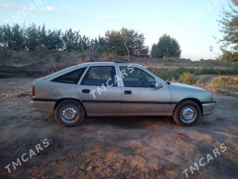 Opel Vectra 1993 - 25 000 TMT - Гороглы (Тагта) - img 3