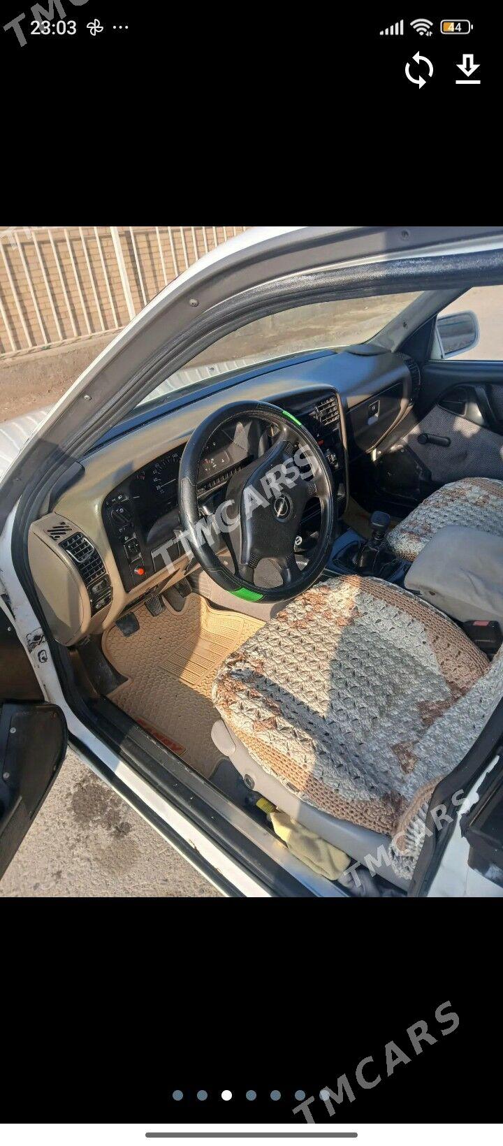 Opel Omega 1993 - 40 000 TMT - Туркменабат - img 2