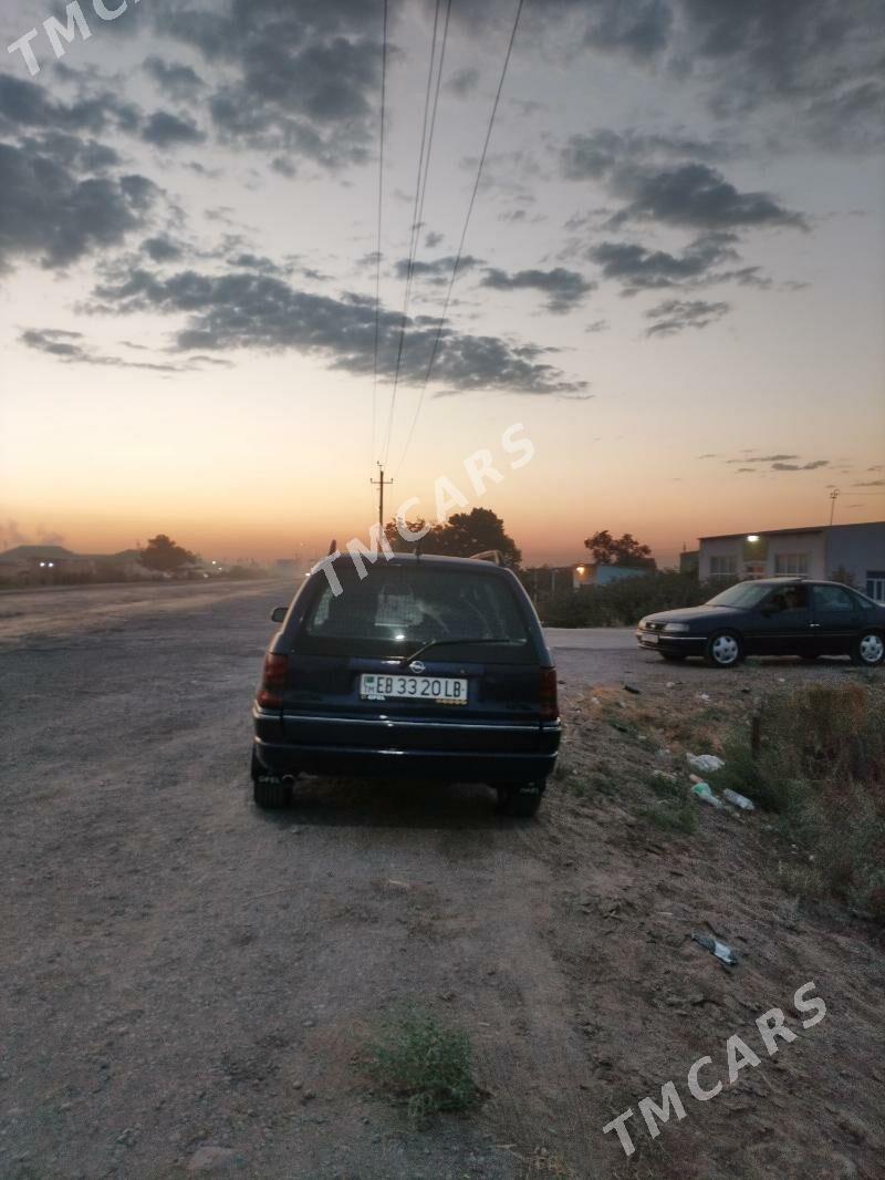 Opel Astra 1996 - 55 000 TMT - Туркменабат - img 3