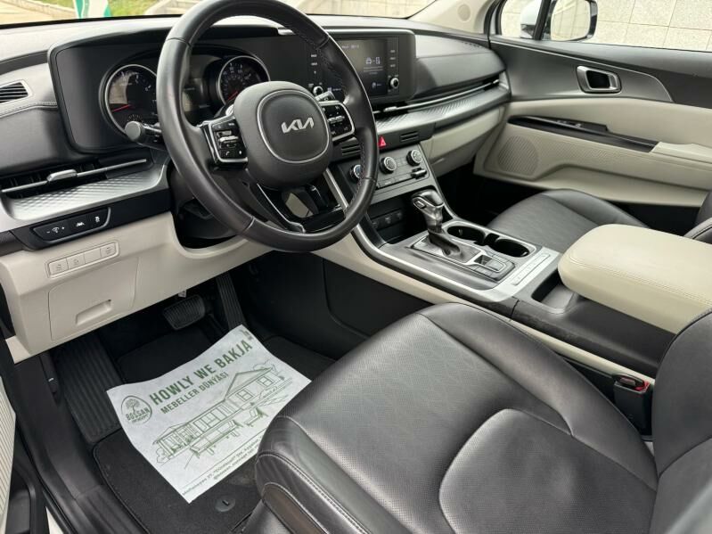 Kia Carnival 2022 - 698 000 TMT - Büzmeýin - img 9