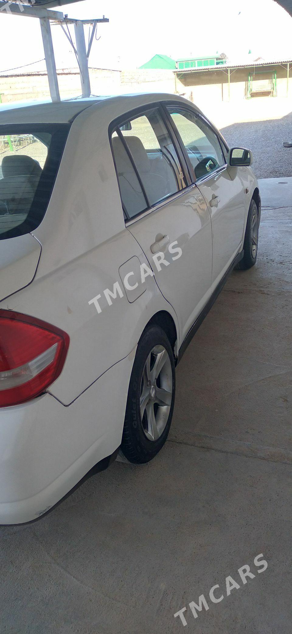 Nissan Tiida 2005 - 75 000 TMT - Kaka - img 5