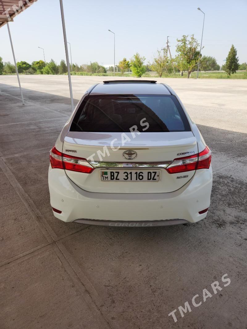 Toyota Corolla 2014 - 230 000 TMT - Дашогуз - img 4