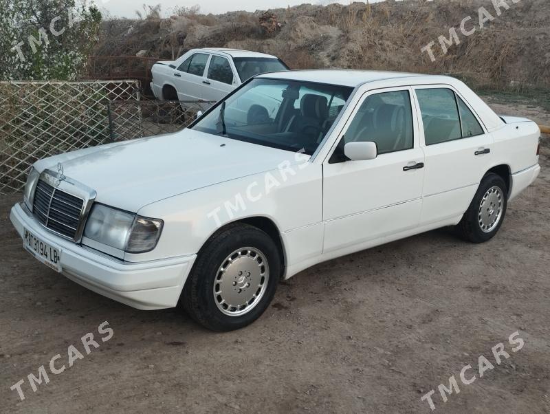 Mercedes-Benz 230E 1988 - 50 000 TMT - Туркменабат - img 4