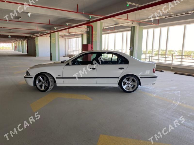 BMW E39 2003 - 105 000 TMT - Ашхабад - img 5
