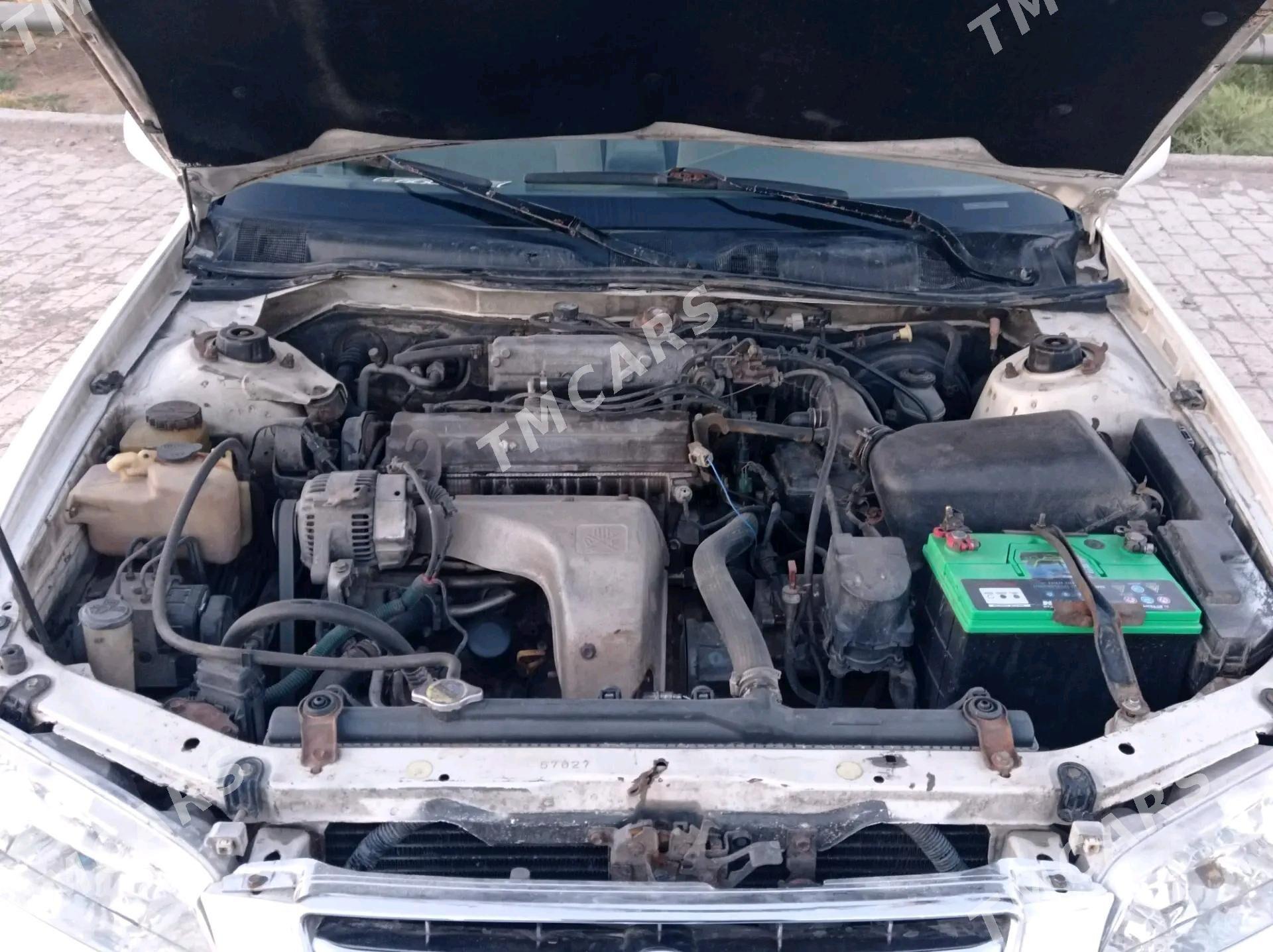 Toyota Camry 1997 - 112 000 TMT - Ёлётен - img 5