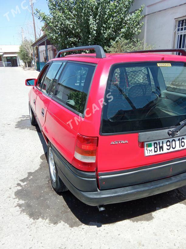 Opel Astra 1993 - 35 000 TMT - Дашогуз - img 5