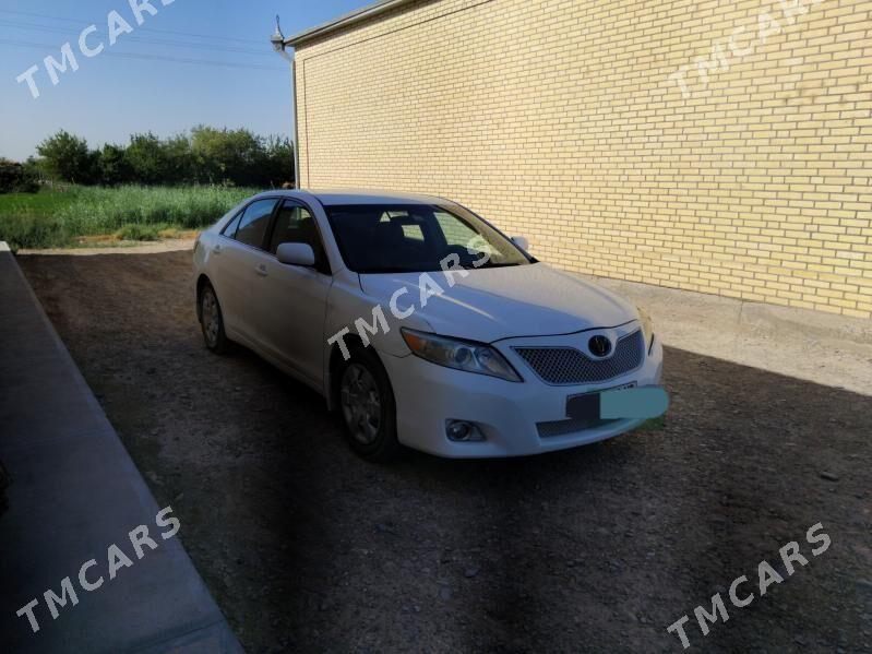 Toyota Camry 2010 - 115 000 TMT - Murgap - img 2