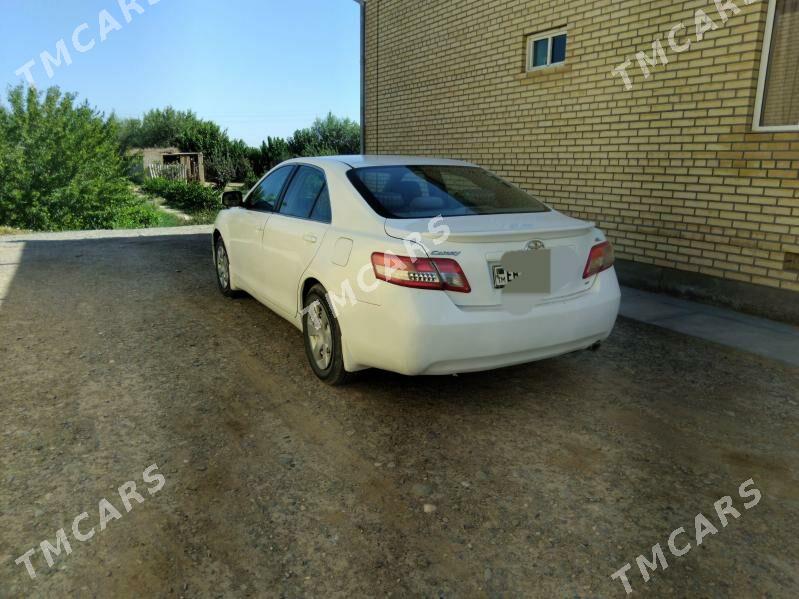 Toyota Camry 2010 - 115 000 TMT - Murgap - img 5