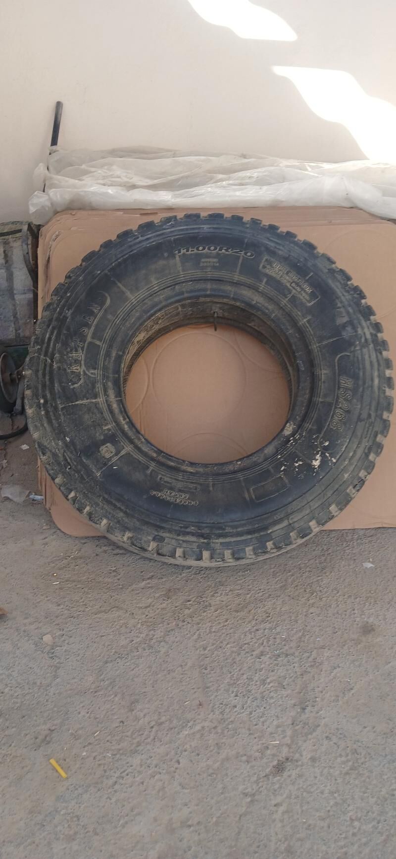 Teker 11 00 R 1 000 TMT - Хитровка - img 1