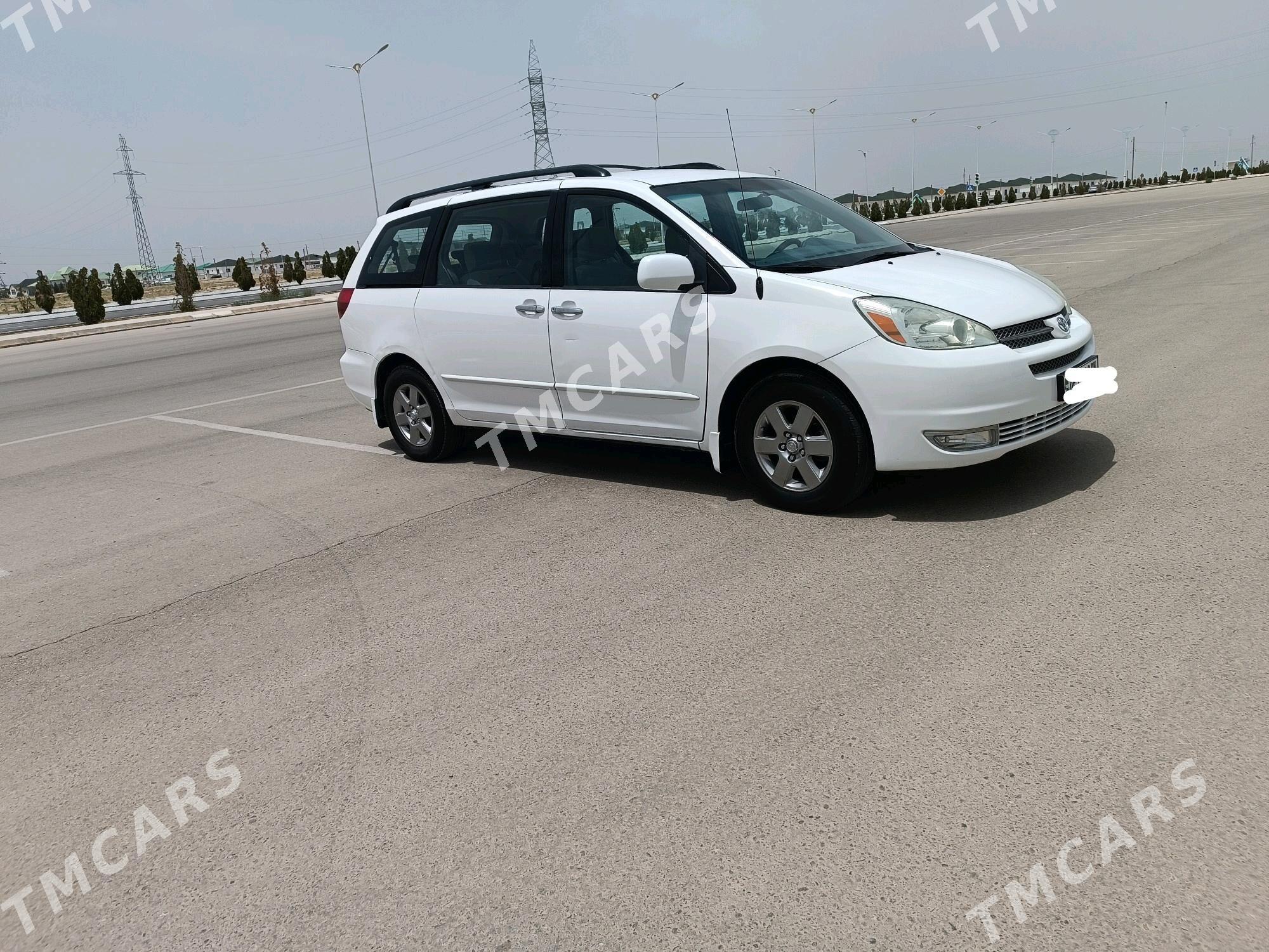 Toyota Sienna 2004 - 230 000 TMT - Balkanabat - img 3