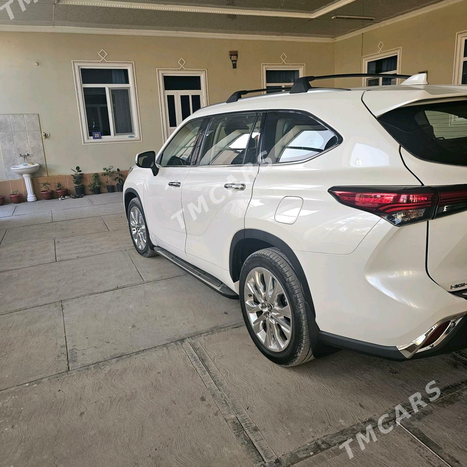 Toyota Highlander 2020 - 500 000 TMT - Туркменабат - img 4
