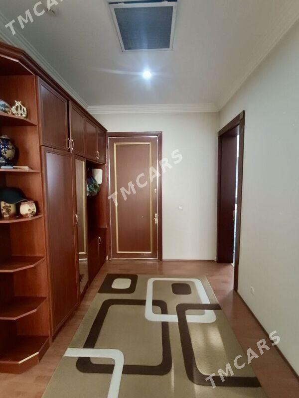 Mollanepes 4 kom 190 m2 - Ашхабад - img 3