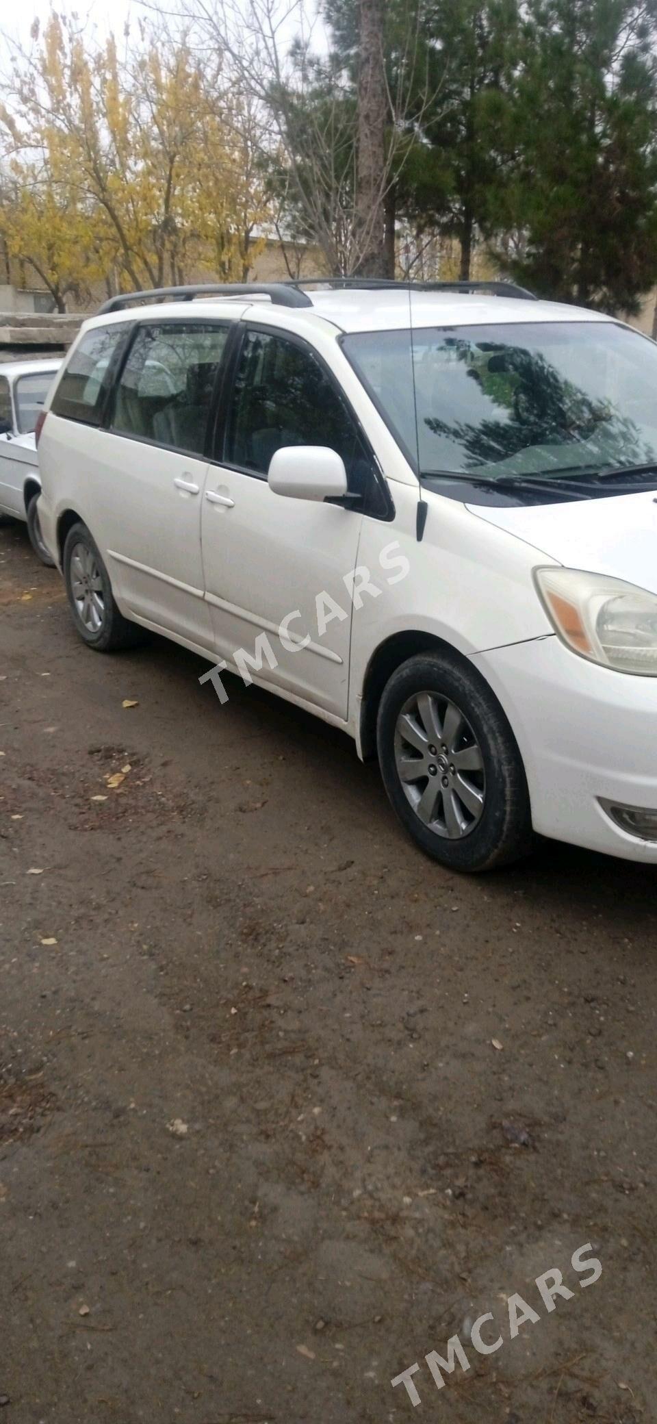 Toyota Sienna 2004 - 150 000 TMT - Wekilbazar - img 4