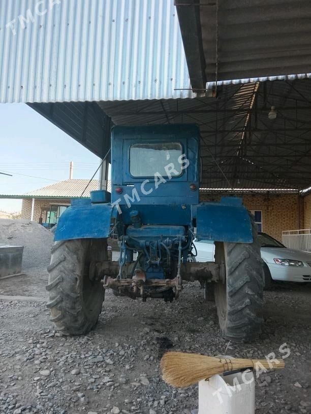 MTZ T-28 1997 - 14 000 TMT - Теджен - img 4