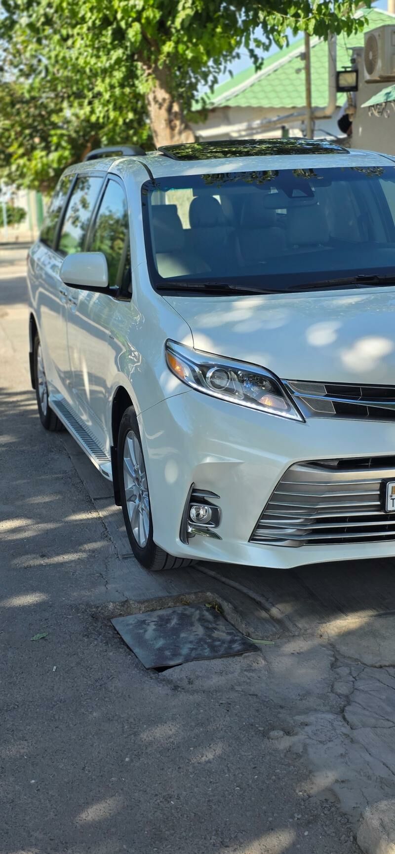 Toyota Sienna 2017 - 365 000 TMT - Hitrowka - img 3