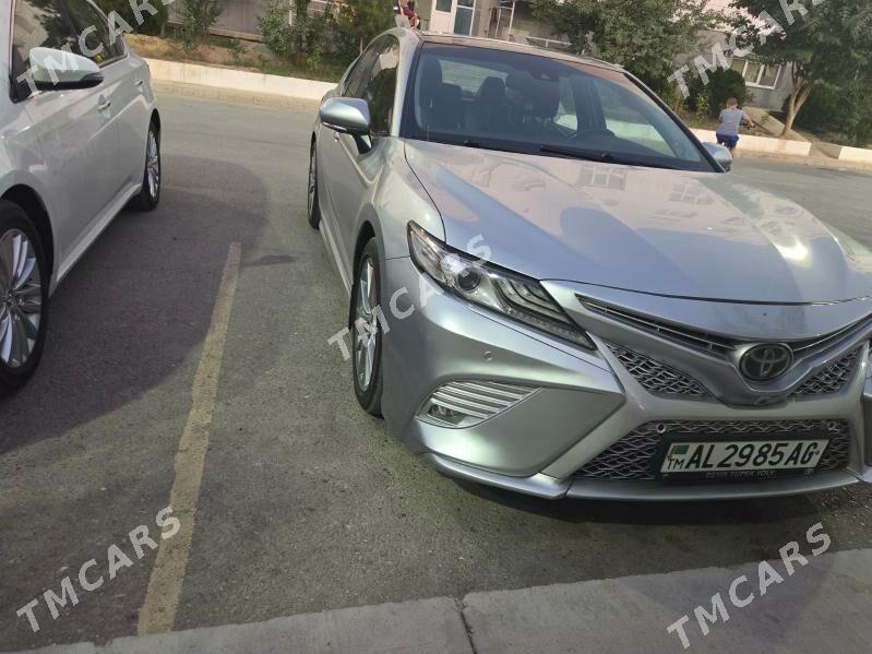 Toyota Camry 2018 - 370 000 TMT - Aşgabat - img 3