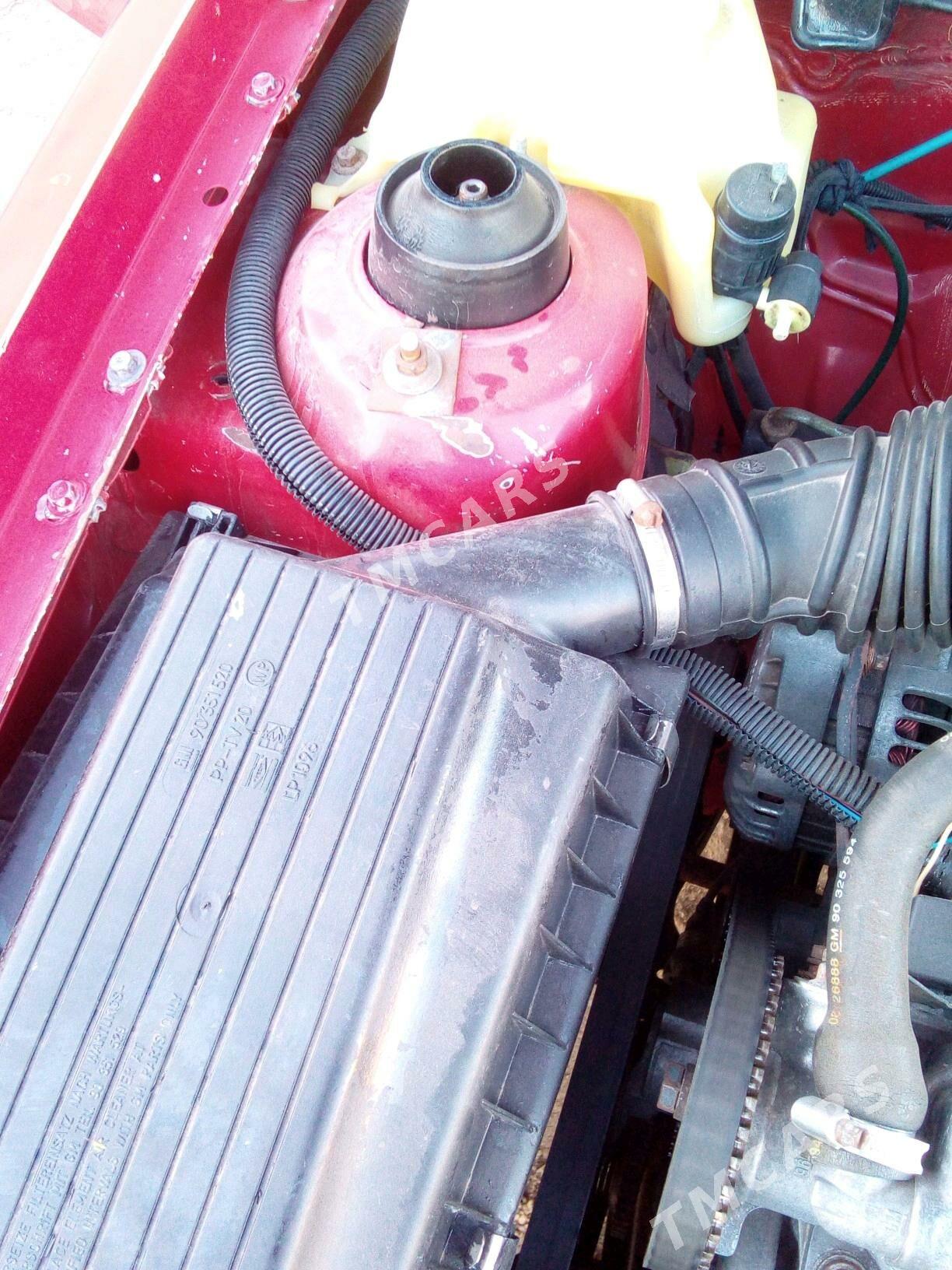 Opel Astra 1995 - 42 000 TMT - етр. Туркменбаши - img 2