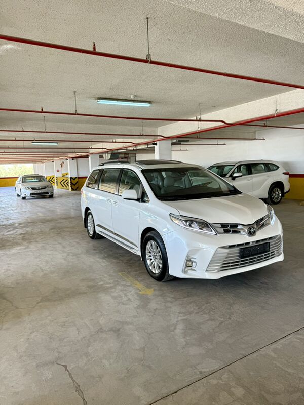 Toyota Sienna 2017 - 365 000 TMT - Aşgabat - img 2