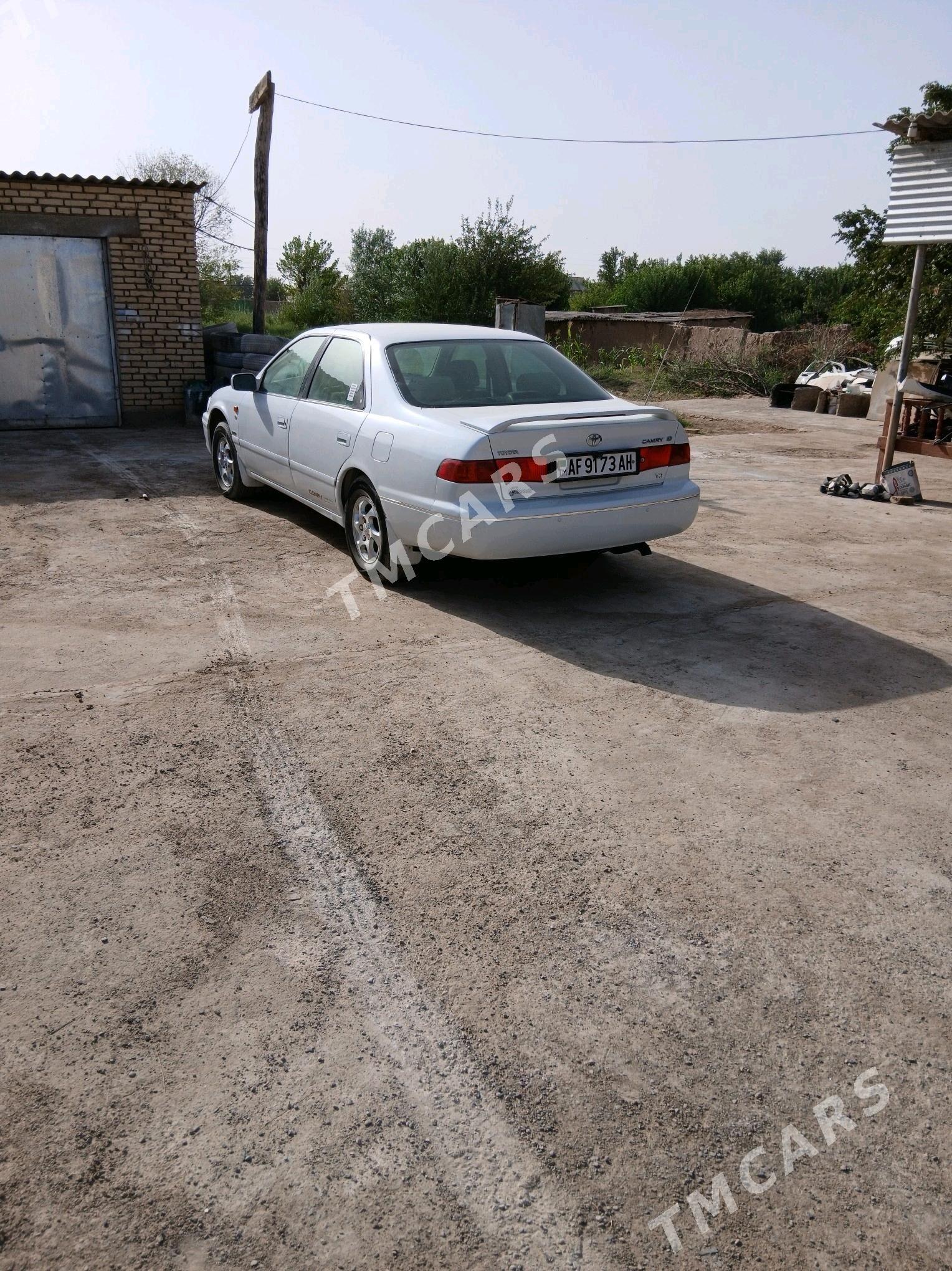 Toyota Camry 2000 - 125 000 TMT - Tejen - img 2