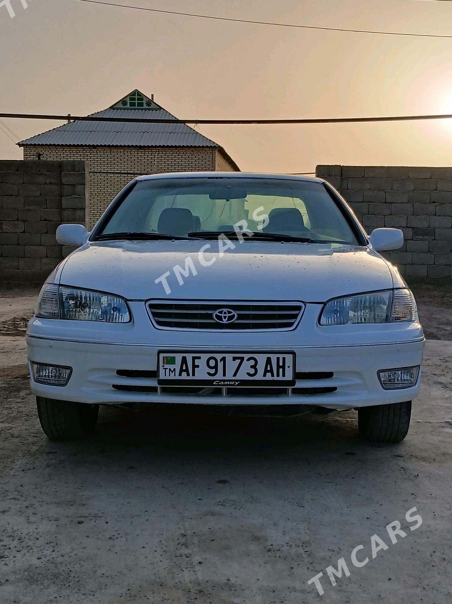 Toyota Camry 2000 - 125 000 TMT - Tejen - img 4