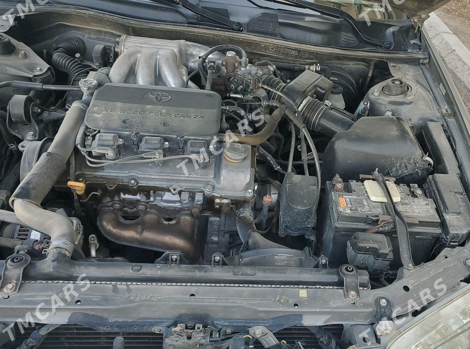 Toyota Camry 2000 - 140 000 TMT - Мары - img 5