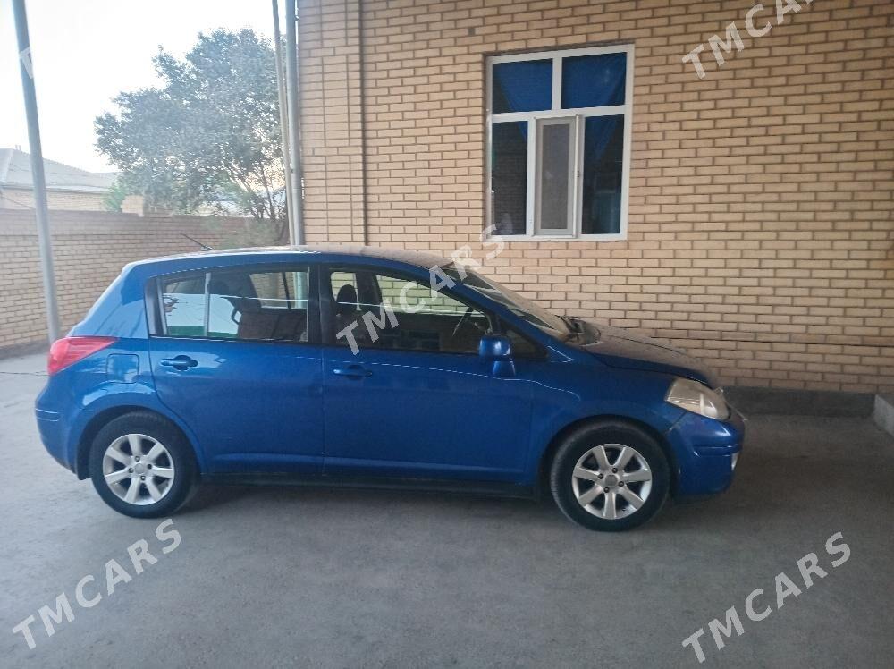 Nissan Versa 2009 - 110 000 TMT - Сакарчага - img 2
