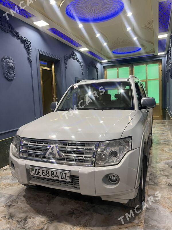 Mitsubishi Pajero 2011 - 200 000 TMT - Köneürgenç - img 5
