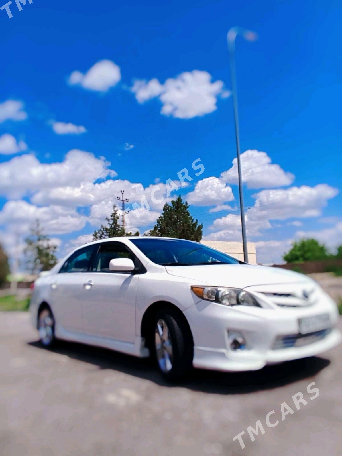 Toyota Corolla 2013 - 160 000 TMT - Бузмеин - img 4